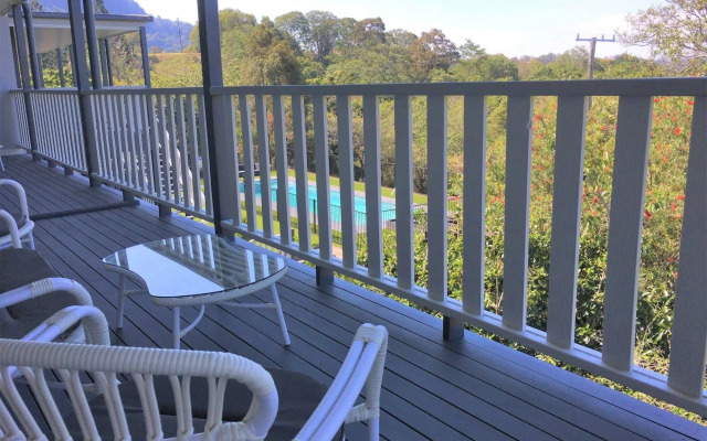 The Country House at Hunchy Montville