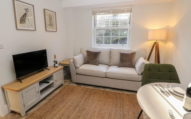 Rock Mill Apartment