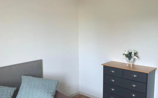 65 m2 Centre vannes 2 ch wifi parking