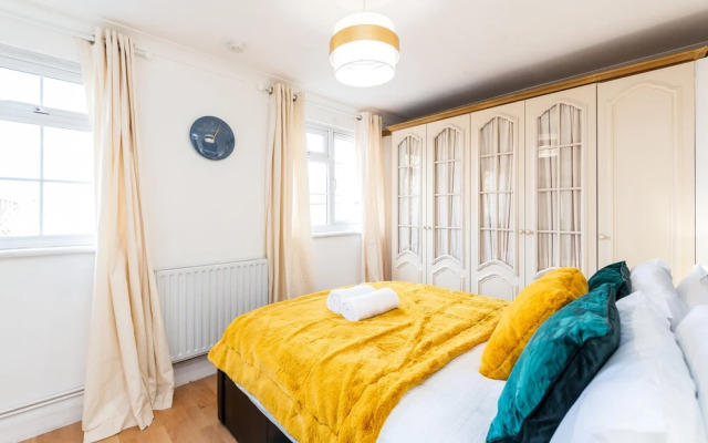 Hiikots Apartments Dagenham