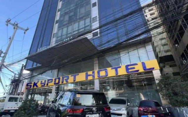 Skyport Hotel