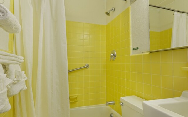 Panoramic Motel & Apartments