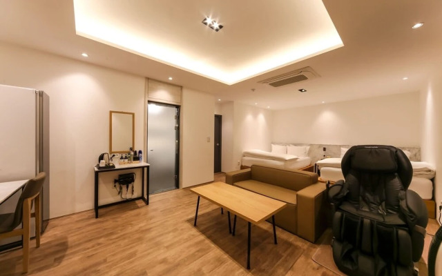 Daegu Dongcheon-dong Dot A