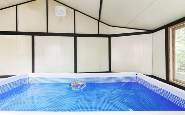 Yangpyeong Weekly Kids Pool Villa