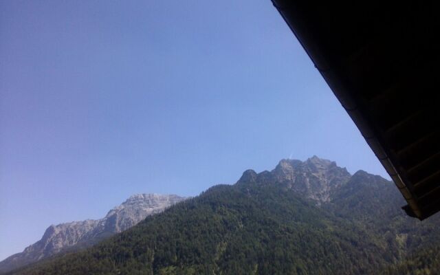 Haus Alpenrose