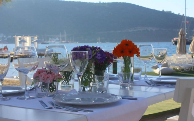 Grand Yazici Torba Beach