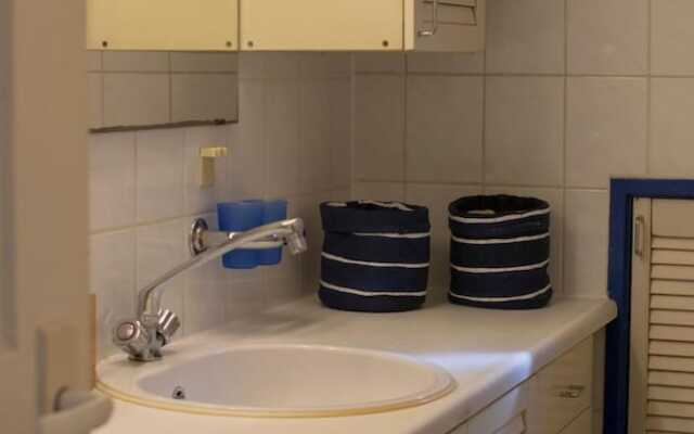 Boat apartment Rotterdam Hoop