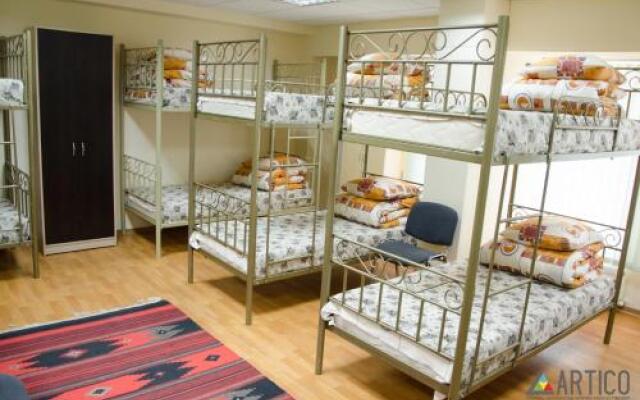 Hostel ARTICO