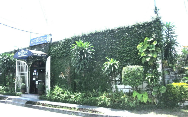 Marquis Hotel & Restaurant