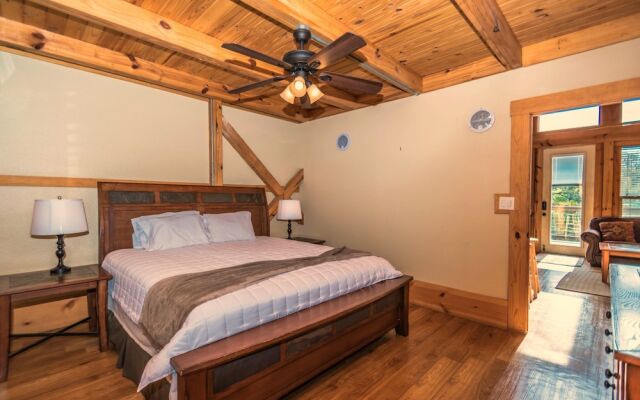 Geronimo Creek Retreat