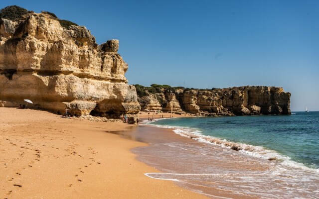 Safari Tent With Private Pool in Albufeira