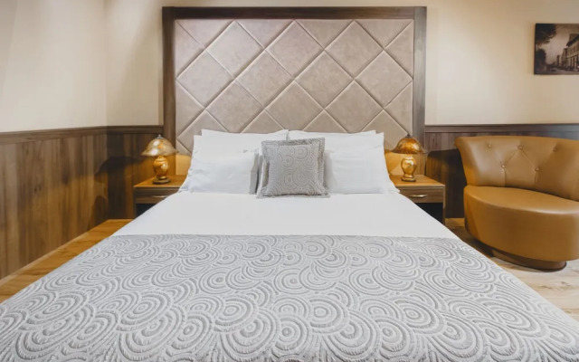 Komló Hotel Gyula