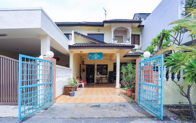 OYO 90229 3 Little Birds Homestay 4bhk