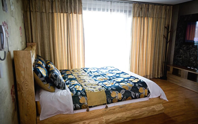 Jejuseashore Scenery Pension