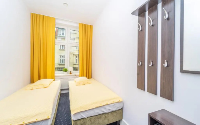 Za Zielonymi Drzwiami