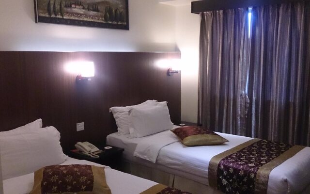 Hotel & Apartment Ambassador 3