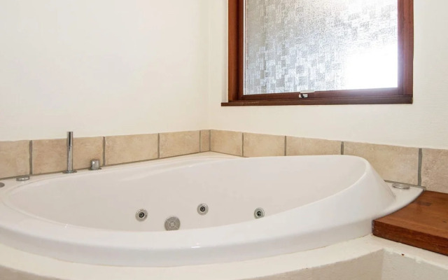 8 Person Holiday Home in Ebeltoft-by Traum