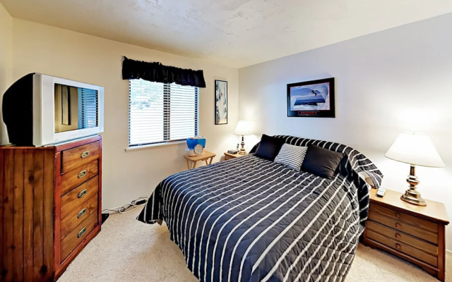 Katherine - 3 Br Townhouse