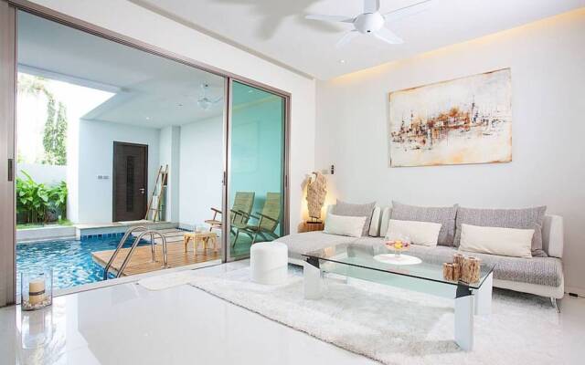 Beach Front Boutique Villa by Holiplanet