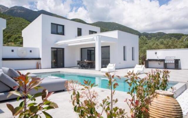 Eros - Afroditi Villas Collection