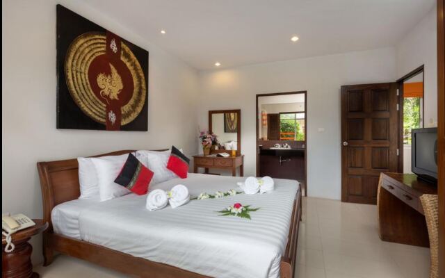 OYO 1054 Phuket Backpacker Hostel