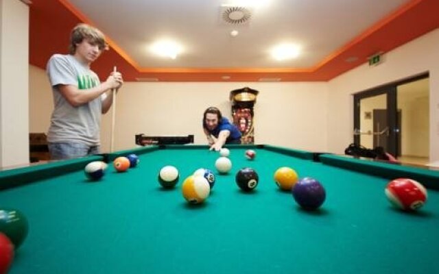Young Generation Resort Buchegg
