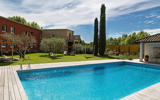 Best Western Plus Le Lavarin