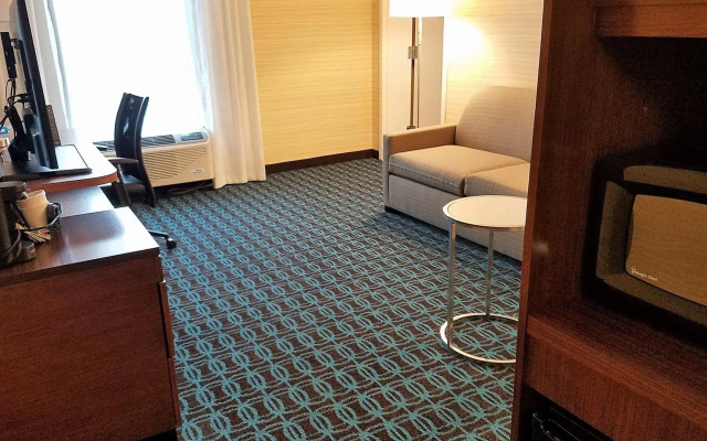Fairfield Inn & Suites Springfield Holyoke
