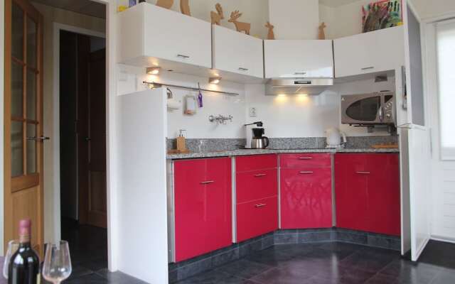Home in Egmond aan den Hoef with Private Terrace and Garden
