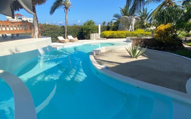 Watamu Shell House