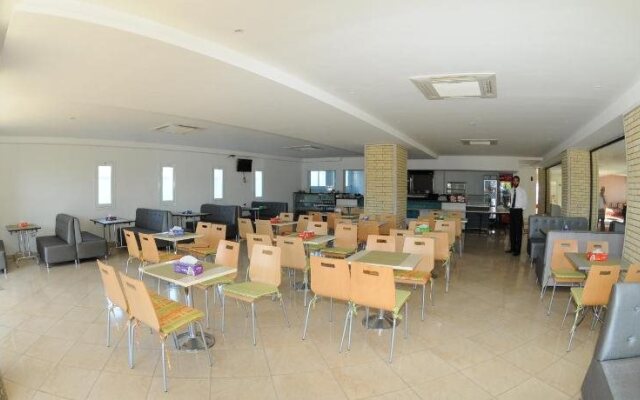 Free Zone Hotel