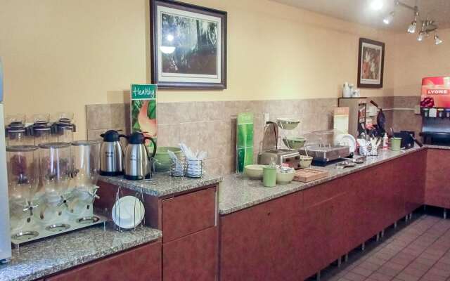 Quality Inn & Suites Red Wing
