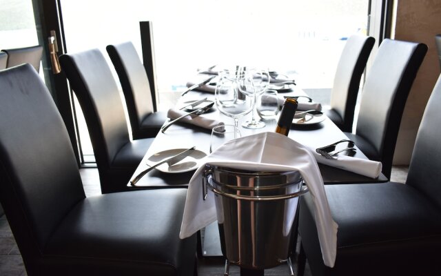 Sky Beach Aparthotel