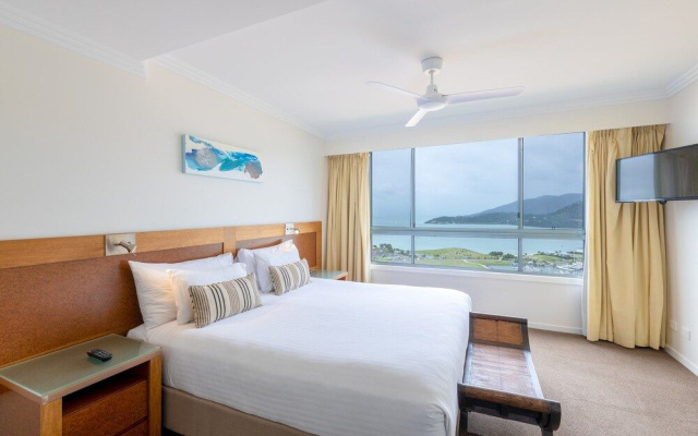 Ocean Pearl - Airlie Beach