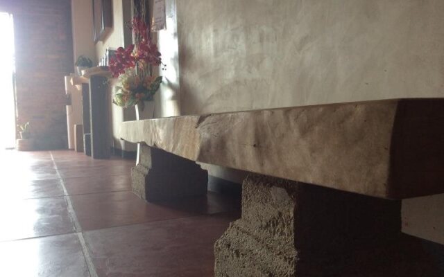 Rock Wood Hotel