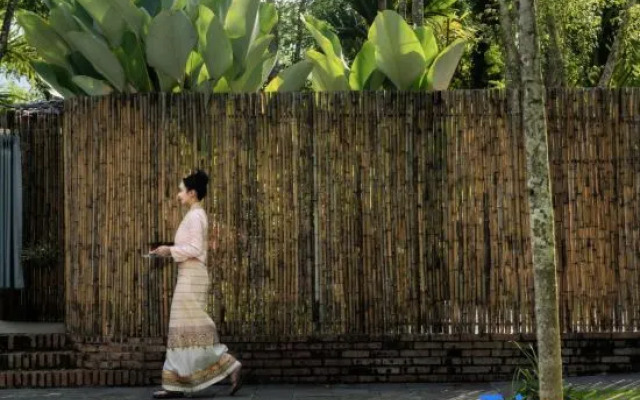 Xishuangbanna Peacock Valley Hot Spring VILLA Resort