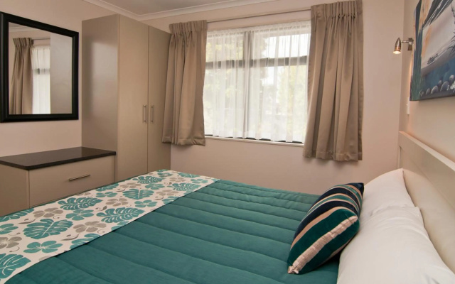 Breakwater Motel – Guest Rooms – Paihia