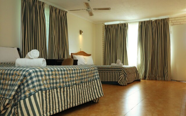Queenslander Motel