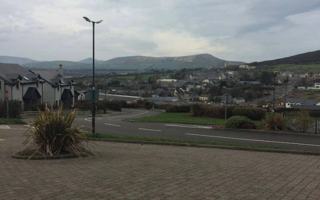 Dingle Holiday Haven - Comfortable 3 Bedroom House