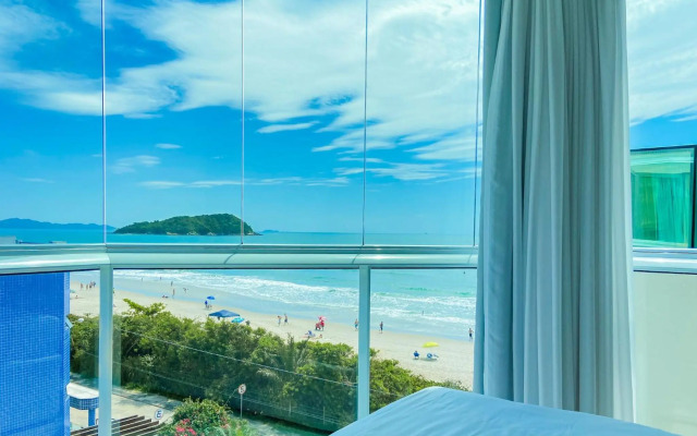 Infinito - Cobertura Frente Mar com Piscina