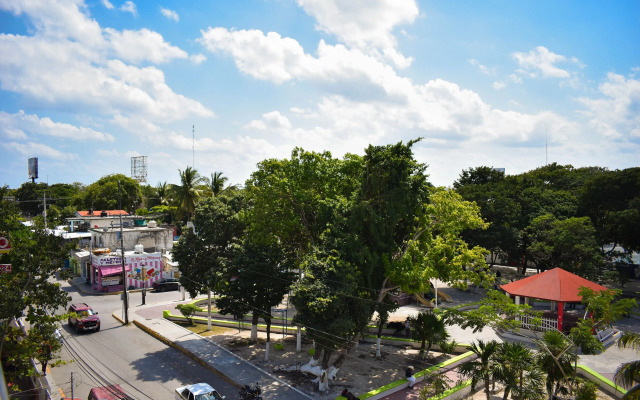 Muchin Hotel