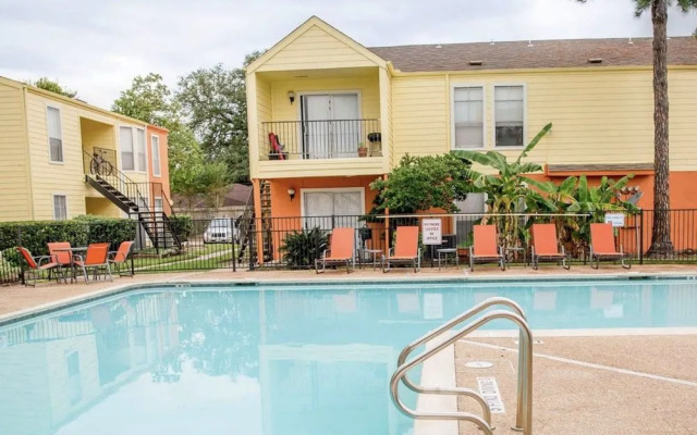 OYO Apartments at Broadmead