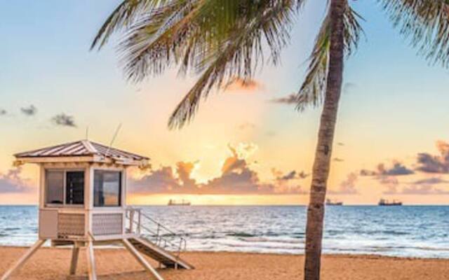 Edgewood Studio in Dania Beach