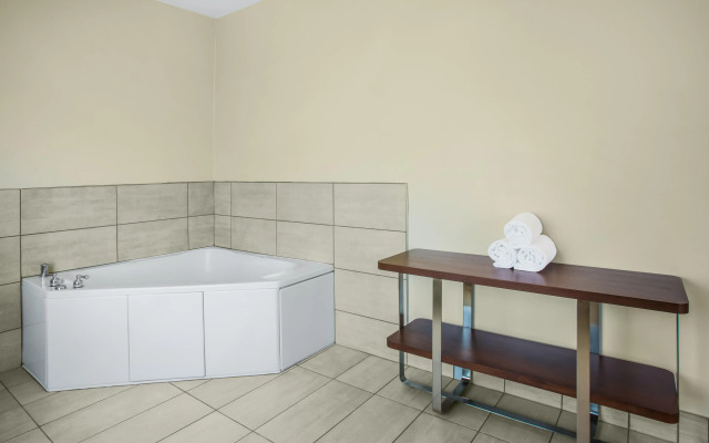 Holiday Inn Express & Suites Cedar City by IHG