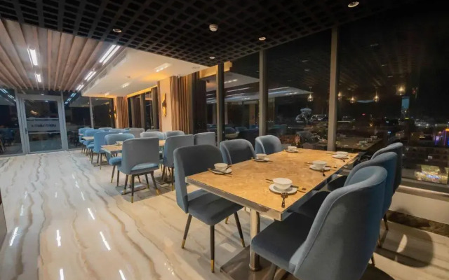 Oasis Hotel Quy Nhon