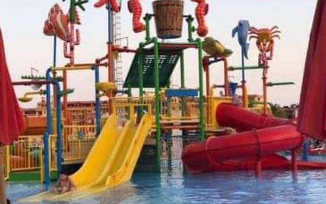 Apartment in Porto Sharm with Garden