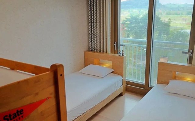 Good Time Guest House - Hostel