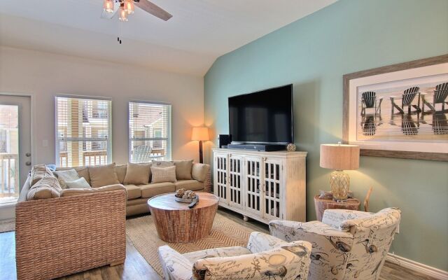 Wakiki Beach BSC304 by RedAwning