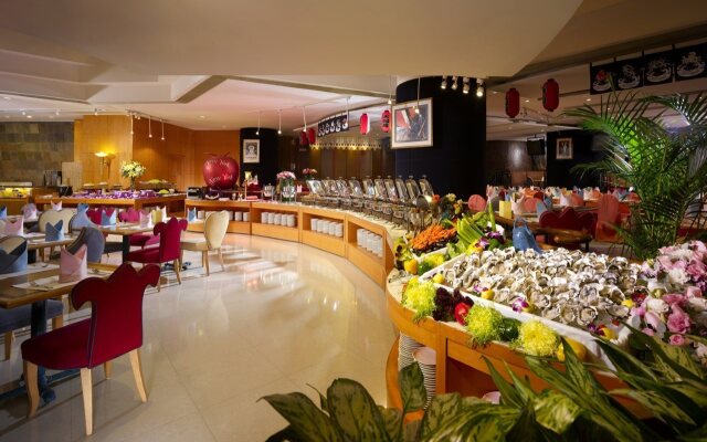 Harbour Plaza Resort City