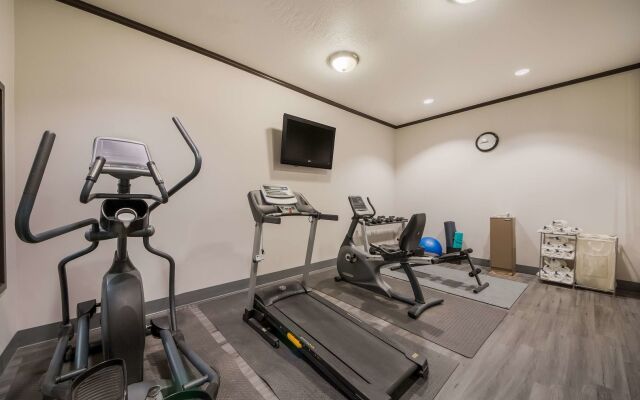 Best Western Sea World/Lackland AFB NW Hotel & Suites